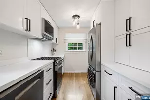 24 Iris Rd, Summit, NJ 07901 - Photo 17
