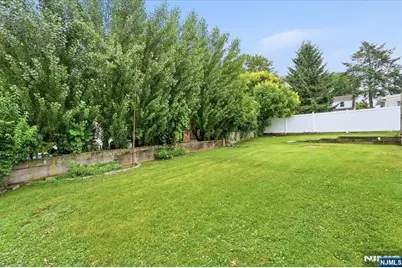 5 Lexington Avenue, Wallington, NJ 07057 - Photo 41