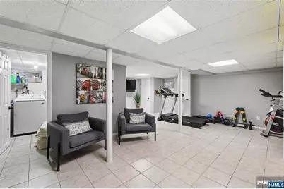 306 Passaic Avenue, Hasbrouck Heights, NJ 07604 - Photo 35