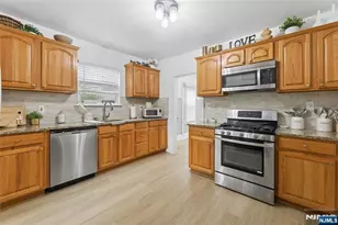 306 Passaic Ave, Hasbrouck Heights, NJ 07604 - Photo 11