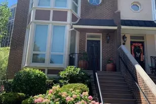 50 Kings Ct, Fort Lee, NJ 07024 - Photo 11