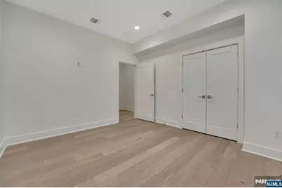 529 5th Street B #B, Palisades Park, NJ 07650 - Photo 11