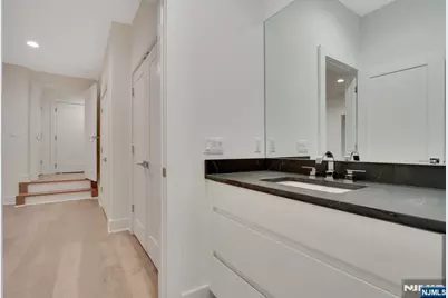 529 5th Street B #B, Palisades Park, NJ 07650 - Photo 19