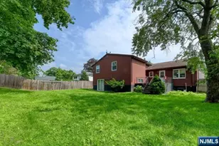 31 Garwood Rd, Fair Lawn, NJ 07410 - Photo 23