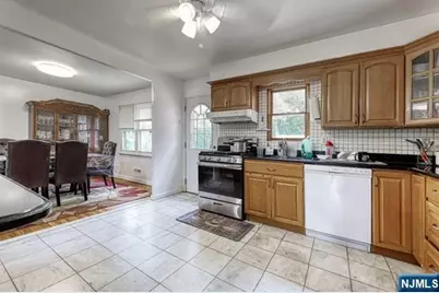 31 Garwood Road, Fair Lawn, NJ 07410 - Photo 9