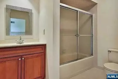 833 Topsail Lane, Secaucus, NJ 07094 - Photo 9