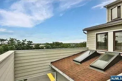 833 Topsail Lane, Secaucus, NJ 07094 - Photo 13
