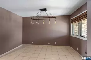 300 Gorge Road 2, Cliffside Park, NJ 07010 - Photo 3