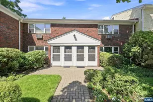 125 Regency Park 125, Ramsey, NJ 07446 - Photo 1