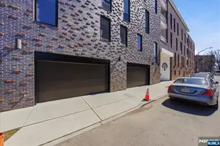 21 Lincoln 101, Newark, NJ 07102 - Photo 37