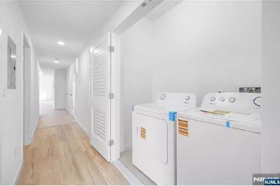 418 11th Street Floor 2 #Floor 2, Union City, NJ 07087 - Photo 17