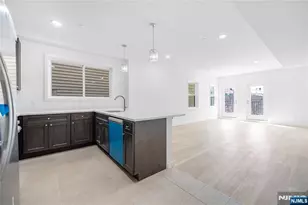 418 11th Street Floor 2, Union City, NJ 07087 - Photo 3