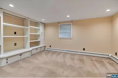 72 Smokey Ridge Road, Ringwood, NJ 07456 - Photo 17