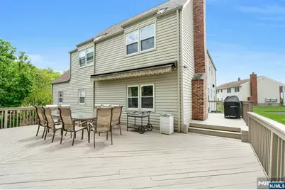 42-09 Cosgrove Court, Fair Lawn, NJ 07410 - Photo 33