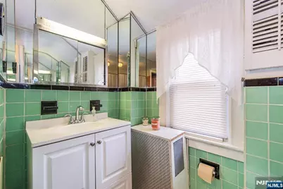 151 4th Avenue, Hawthorne, NJ 07506 - Photo 33