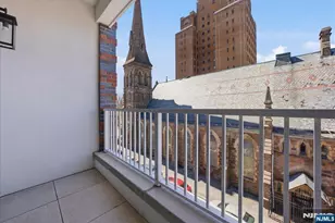 21 Lincoln 302, Newark, NJ 07102 - Photo 25