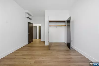 21 Lincoln 302 #302, Newark, NJ 07102 - Photo 19