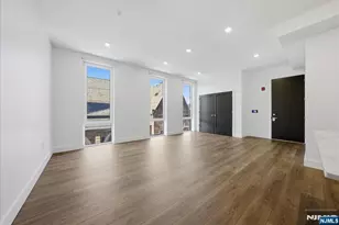 21 Lincoln 302, Newark, NJ 07102 - Photo 5