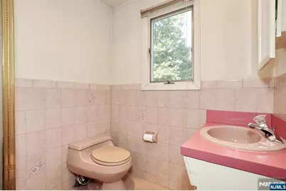 743 Palmer Avenue, Maywood, NJ 07607 - Photo 29