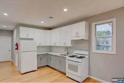 229 21st Street, Irvington, NJ 07111 - Photo 11