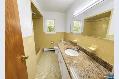 1515 11th Street 2nd #2nd, Fort Lee, NJ 07024 - Photo 7
