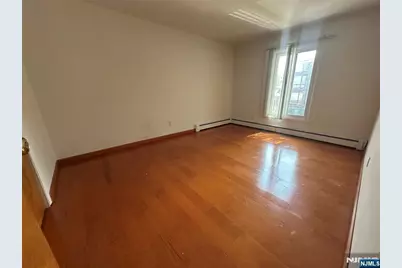 1515 11th Street 2nd #2nd, Fort Lee, NJ 07024 - Photo 3
