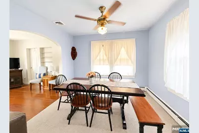 810 Colfax Avenue, Pompton Lakes, NJ 07442 - Photo 3