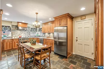 37 Van Dyke Drive, Ho Ho Kus, NJ 07423 - Photo 9