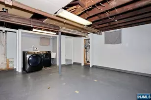 19 2nd St, Clifton, NJ 07011 - Photo 31