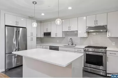 1018 Palisade Avenue 3 #3, Fort Lee, NJ 07024 - Photo 23
