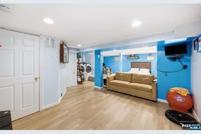 117-119 Richmond Avenue, Paterson, NJ 07502 - Photo 35
