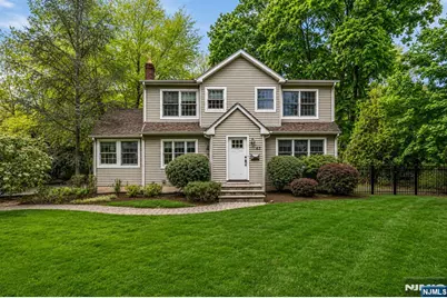 63 Park Avenue, Wyckoff Township, NJ 07481 - Photo 1