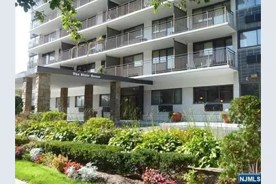 235 Prospect Avenue 7B #7B, Hackensack, NJ 07601 - Photo 1