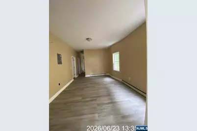 171 Seymour Avenue 1 #1, Newark, NJ 07108 - Photo 9