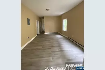 171 Seymour Avenue 1 #1, Newark, NJ 07108 - Photo 9