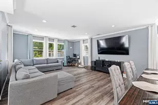 118 Howard Ave, Rochelle Park Township, NJ 07662 - Photo 17
