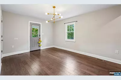 53 Dohrman Avenue, Teaneck Township, NJ 07666 - Photo 5