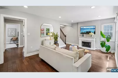 53 Dohrman Avenue, Teaneck Township, NJ 07666 - Photo 3