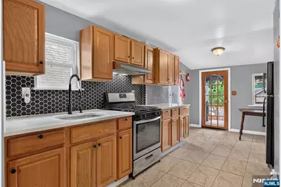 255-257 18th Street, Newark, NJ 07103 - Photo 9