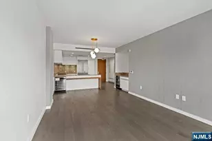 320 Adolphus Ave 404, Cliffside Park, NJ 07010 - Photo 5