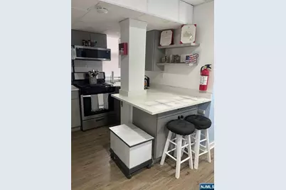 303 Hamilton Avenue Bas 1 #Bas 1, Hackensack, NJ 07601 - Photo 17