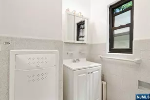 90 Tracey Pl G1, Englewood, NJ 07631 - Photo 5