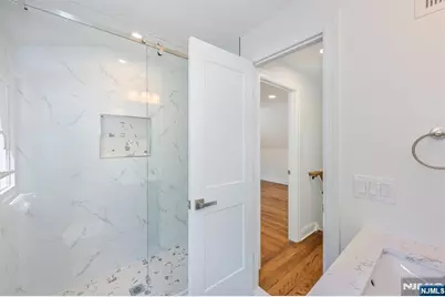 201 Dixon Avenue, Dumont, NJ 07628 - Photo 17