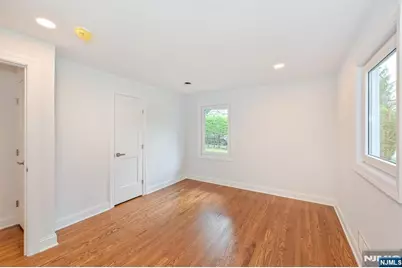 201 Dixon Avenue, Dumont, NJ 07628 - Photo 11