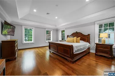 15 Fernwood Drive, Fair Lawn, NJ 07410 - Photo 17