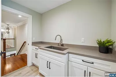15 Fernwood Drive, Fair Lawn, NJ 07410 - Photo 23