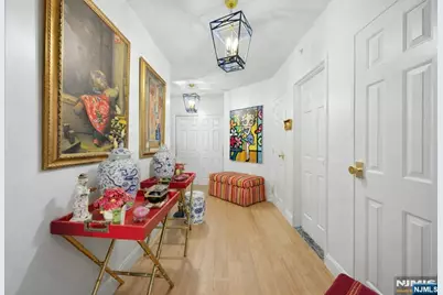 900 Palisade Avenue 17C #17C, Fort Lee, NJ 07024 - Photo 3
