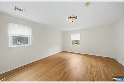 86 Hazelton Terrace, Tenafly, NJ 07670 - Photo 31