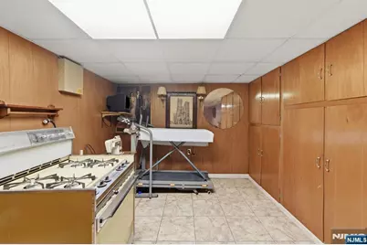 183 Lee Street, Elmwood Park, NJ 07407 - Photo 39
