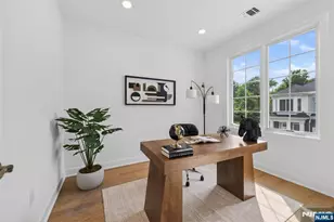 10 Gabriel Ct, Paramus, NJ 07652 - Photo 27